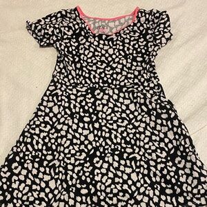 Girls lot of 4 dresses sizes 6-8